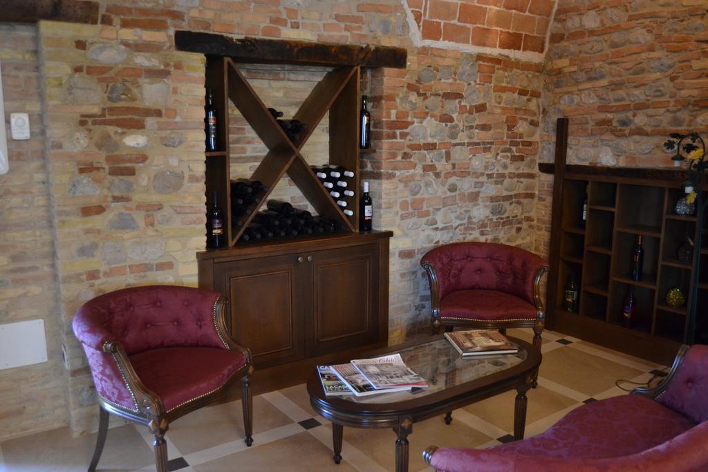 Agriturismo De Luca Mozzagrogna Екстер'єр фото