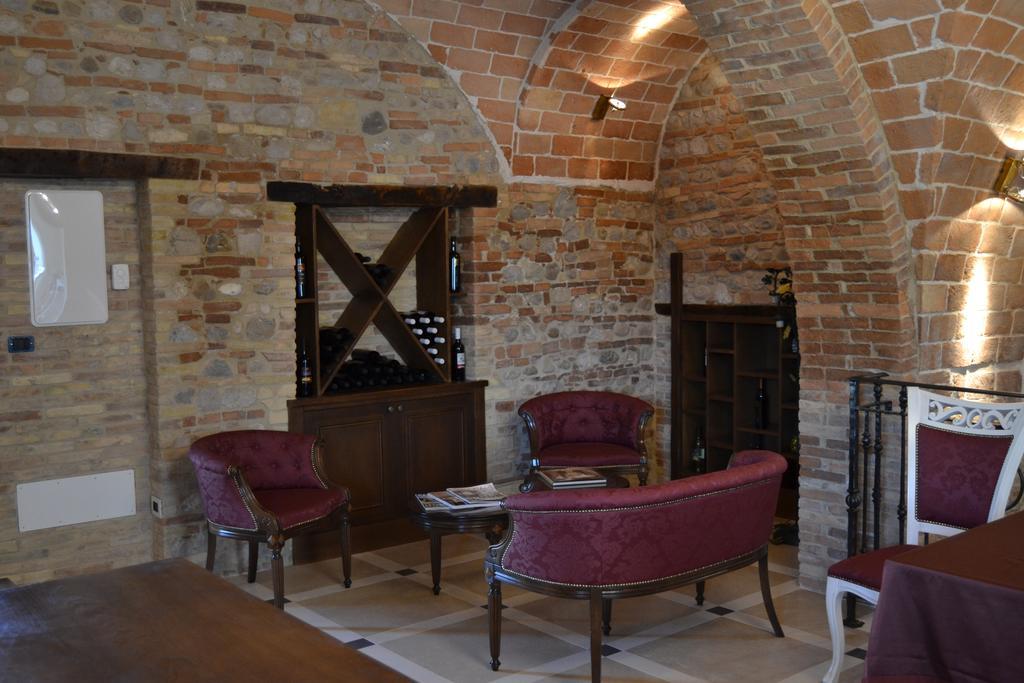Agriturismo De Luca Mozzagrogna Екстер'єр фото