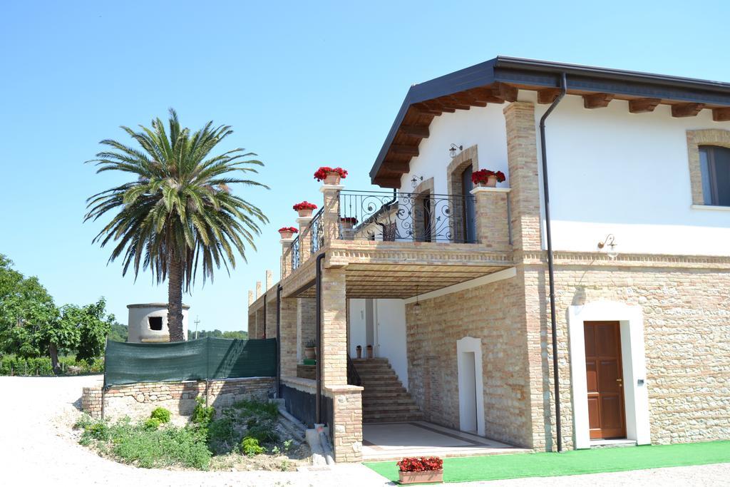 Agriturismo De Luca Mozzagrogna Екстер'єр фото