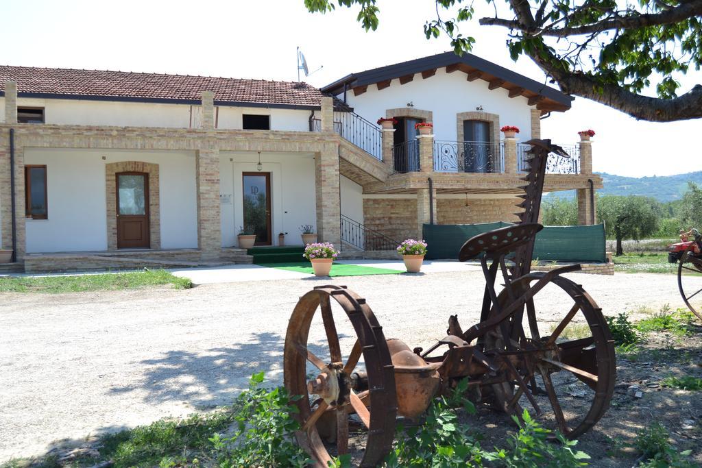 Agriturismo De Luca Mozzagrogna Екстер'єр фото